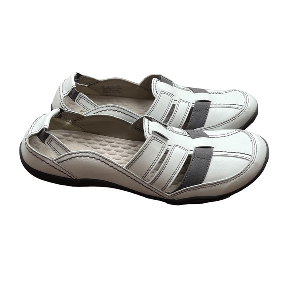Clarks Shoes - Clarks Womens Size 12 Haley Stork White Leather Slip On Flats Sandals